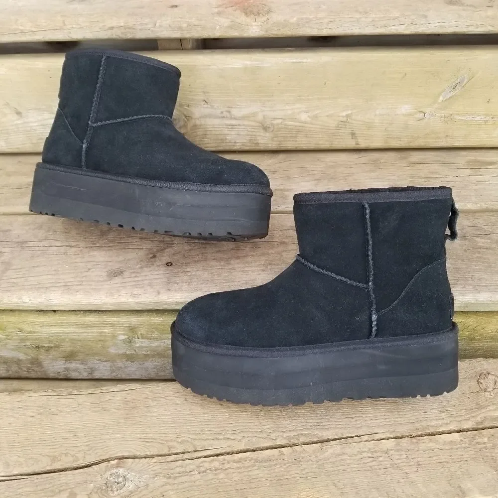 Ugg Australia Classic Mini Black‎ Suede Leather Super Platform Chunky Boots 9